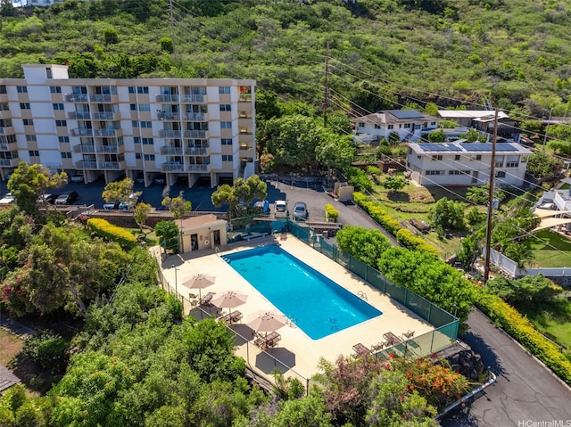4130 Keanu St Unit 4, Honolulu, HI 96816 - bird's eye view of a pool area and apartment complex / building
