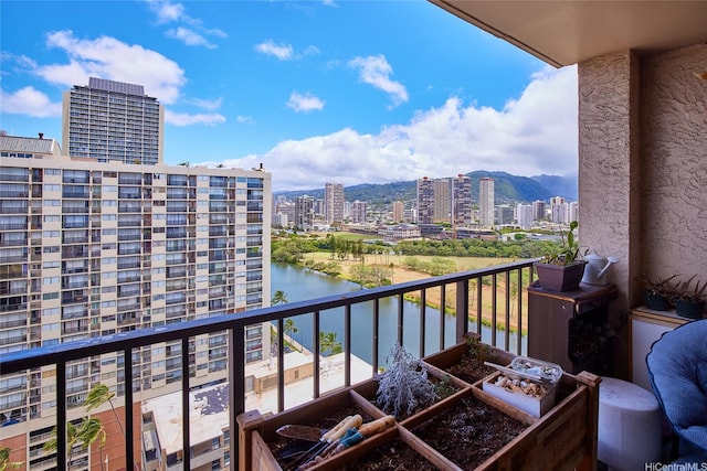 2345 Ala Wai Blvd Unit 2210, Honolulu, HI 96815 - balcony with a view of city and a water view