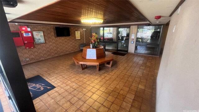 2415 Ala Wai Blvd Unit 1204, Honolulu, HI 96815 - photo 10