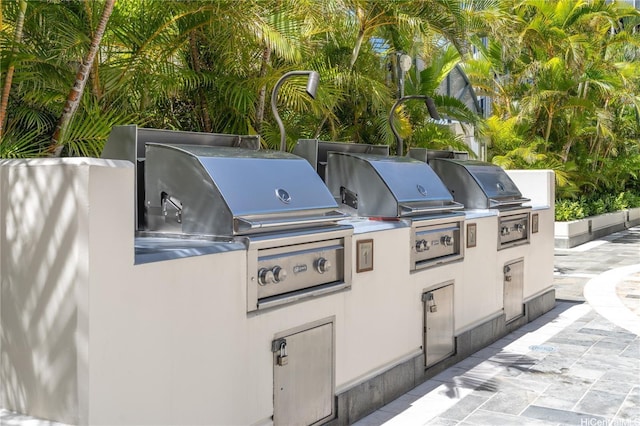 1837 Kalakaua Ave Unit 2001, Honolulu, HI 96815 - view of patio featuring exterior kitchen