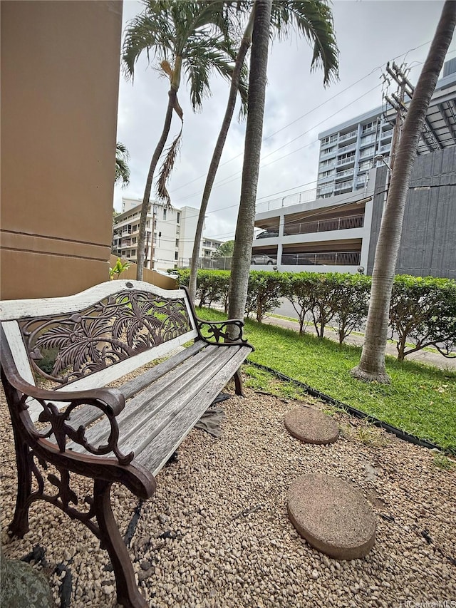 1617 Clark St Unit 404, Honolulu, HI 96822 - surrounding community