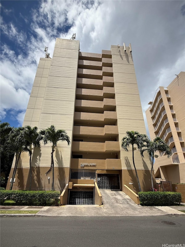 1617 Clark St Unit 404, Honolulu, HI 96822 - view of property