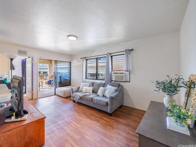 1242 Matlock Ave Unit 204, Honolulu, HI 96814 - photo 4