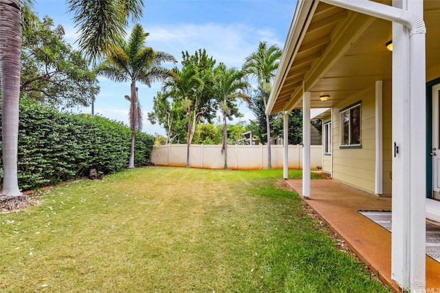 91-1032 Kauoha St, Ewa Beach, HI 96706 - fenced yard with a patio area