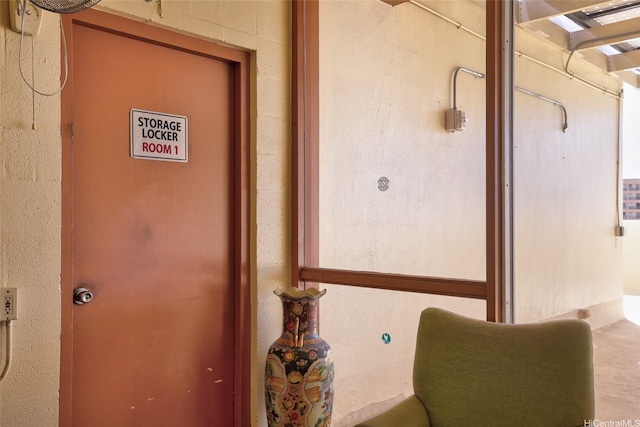 910 Ahana St Unit 508, Honolulu, HI 96814 - property entrance