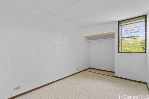 94-333 Hokuahiahi St Unit 103, Mililani, HI 96789 - empty room featuring baseboards