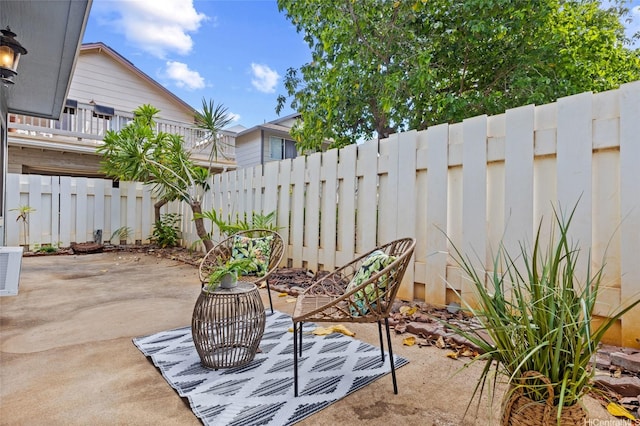 91-1021 Kuina St Unit 119, Ewa Beach, HI 96706 - fenced backyard featuring a patio area
