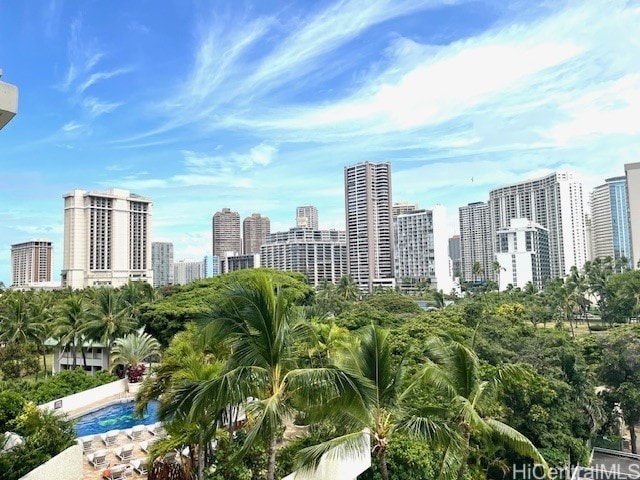 2045 Kalakaua Ave Unit 402, Honolulu, HI 96815 - view of city skyline