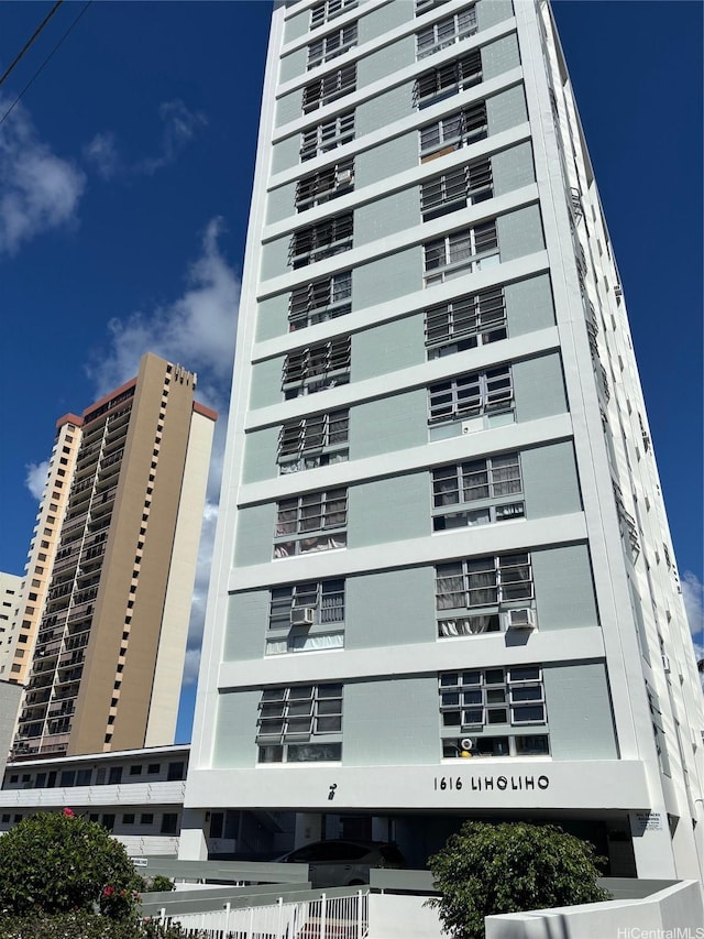 1616 Liholiho St Unit 803, Honolulu, HI 96822 - view of apartment building / complex