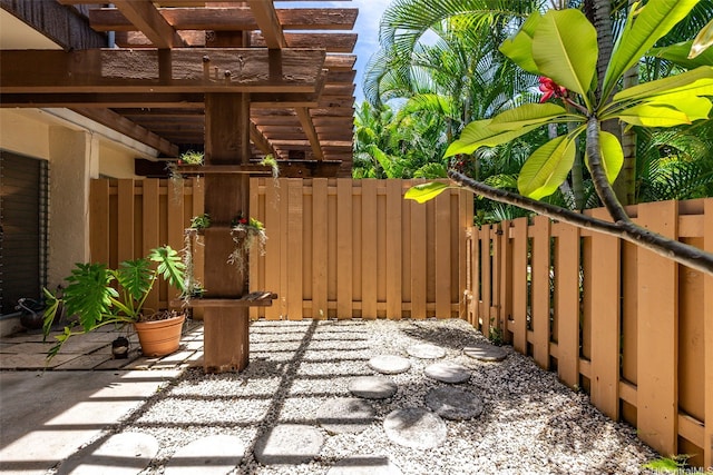444 Lunalilo Home Rd Unit 602, Honolulu, HI 96825 - view of patio with a pergola
