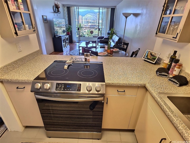 440 Seaside Ave Unit 903, Honolulu, HI 96815 - photo 7