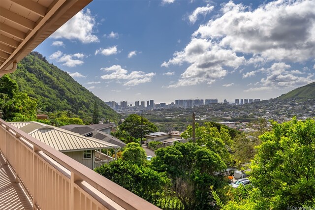 3129 Beaumont Woods Pl, Honolulu, HI 96822 - photo 4