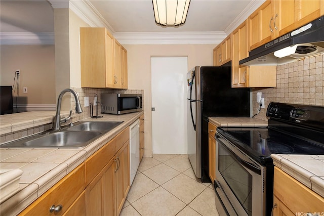 95-536 Wikao St Unit D106, Mililani, HI 96789 - kitchen featuring stainless steel appliances, under cabinet range hood, tile countertops, backsplash, and light brown cabinetry