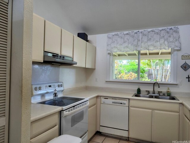 94-310 Kikiula Pl, Mililani, HI 96789 - photo 11