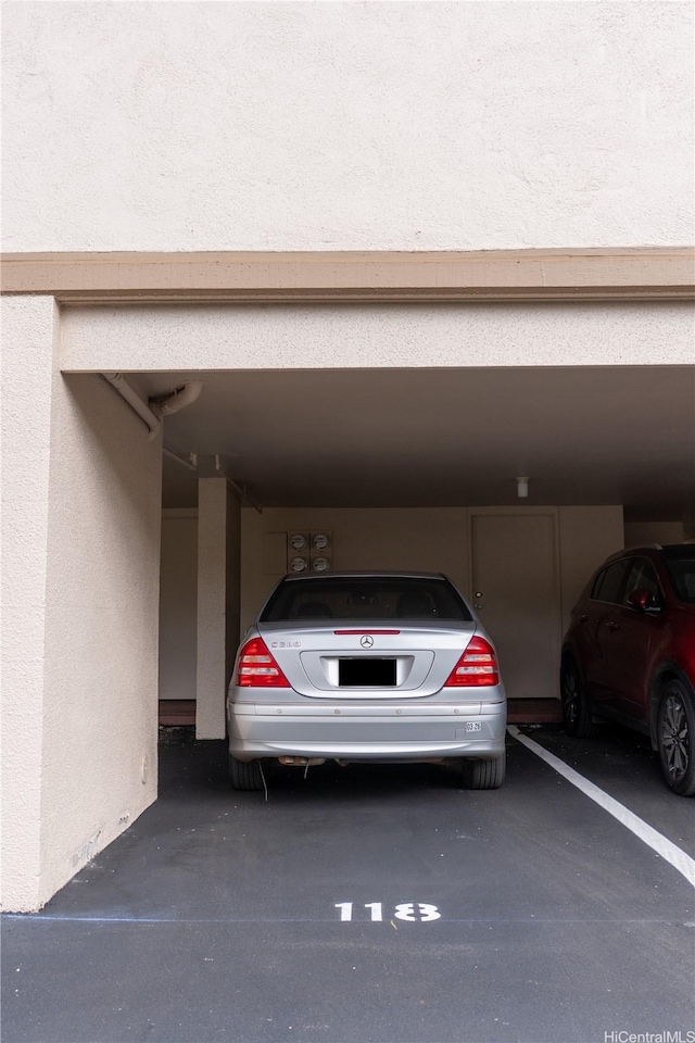 95-142 Kuahelani Ave Unit 251, Mililani, HI 96789 - view of garage