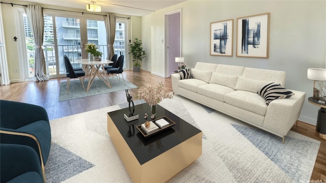 1121 Wilder Ave Unit 900B, Honolulu, HI 96822 - living room with wood finished floors and baseboards