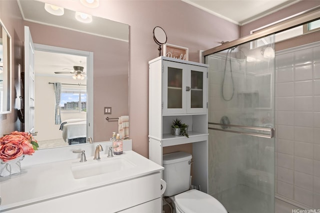 91-3633 Kauluakoko St Unit 412, Ewa Beach, HI 96706 - ensuite bathroom with a stall shower, vanity, and ceiling fan