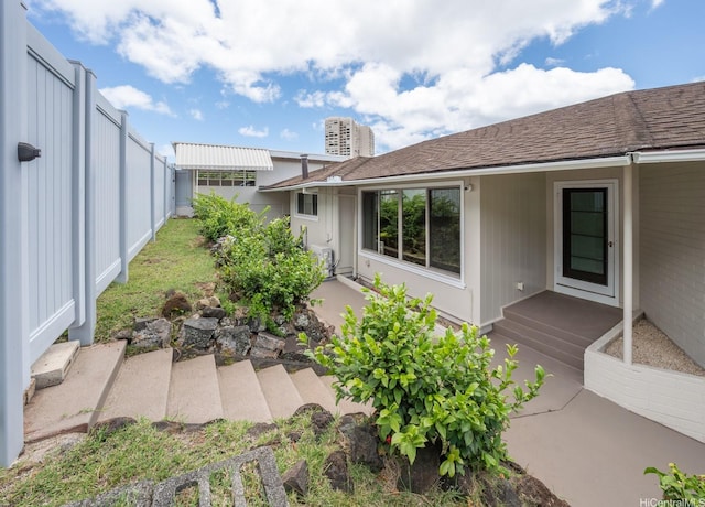 1207 Lilo Pl, Honolulu, HI 96822 - view of yard