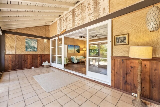 259 N Kalaheo Ave Unit A, Kailua, HI 96734 - unfurnished sunroom featuring a ceiling fan