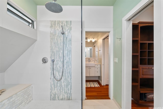 2633B Nahaku Pl Unit H, Honolulu, HI 96826 - full bathroom featuring a tile shower, vanity, and tile patterned flooring