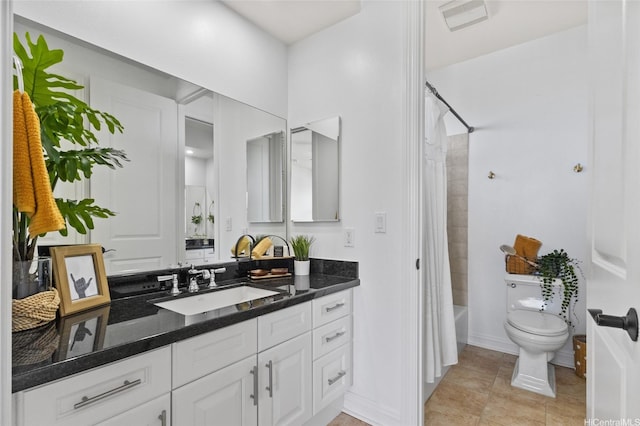 91-1298 Kuanoo St, Ewa Beach, HI 96706 - bathroom with vanity and shower / bathtub combination with curtain