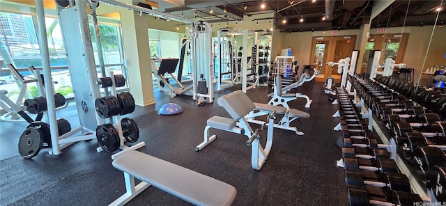 1177 Queen St Unit 4104, Honolulu, HI 96814 - view of gym