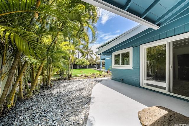 539 N Kainalu Dr, Kailua, HI 96734 - view of yard with a patio area