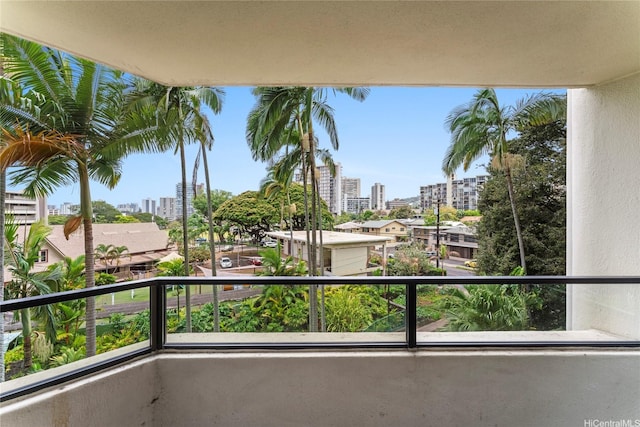 1525 Wilder Ave Unit 401, Honolulu, HI 96822 - balcony with a city view