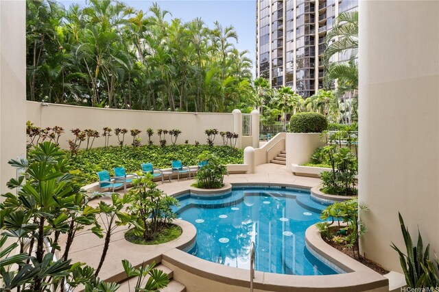 1212 Nuuanu Ave Unit 3402, Honolulu, HI 96817 - view of swimming pool