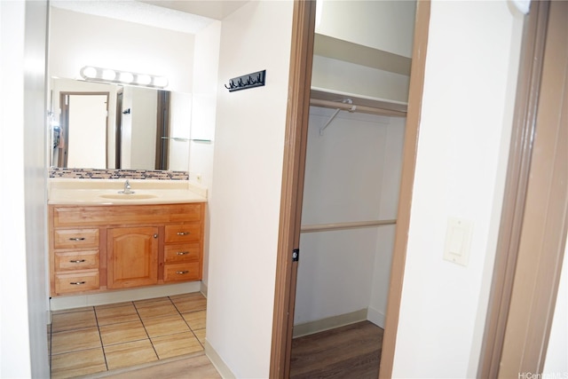 98-1038 Moanalua Rd Unit 7-1706, Aiea, HI 96701 - bathroom with vanity and a spacious closet