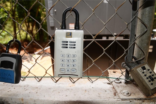 98-1038 Moanalua Rd Unit 7-1706, Aiea, HI 96701 - exterior view of a lock box