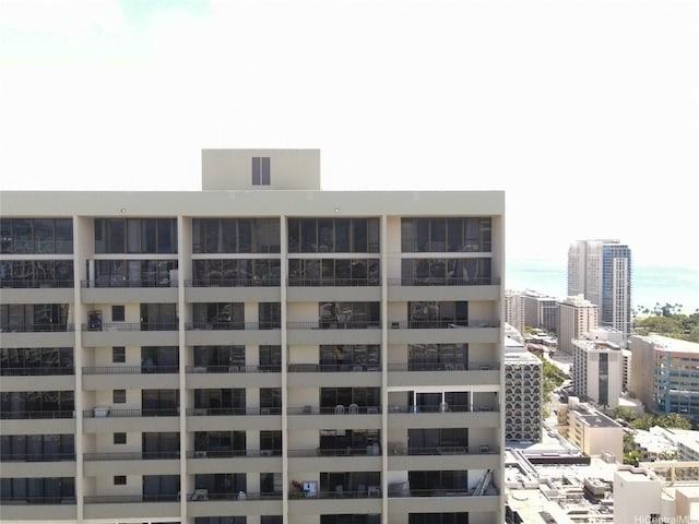 2240 Kuhio Ave Unit 3801, Honolulu, HI 96815 - view of apartment building / complex with a city view