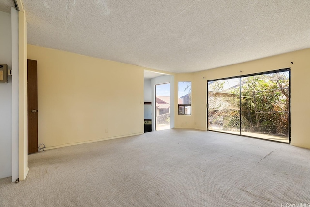 1918 Hawane Pl, Honolulu, HI 96821 - carpeted empty room featuring a textured ceiling