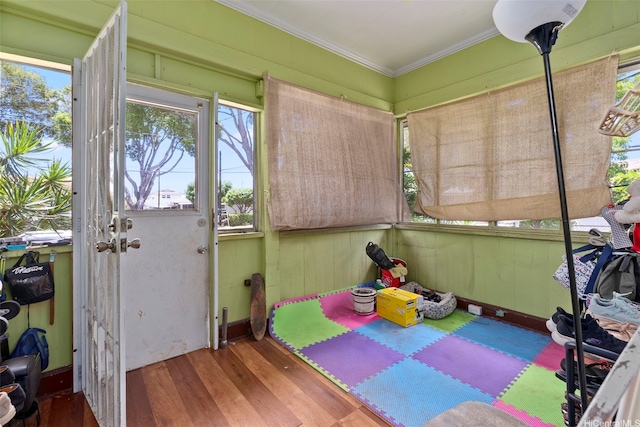 1242 16th Ave, Honolulu, HI 96816 - unfurnished sunroom with plenty of natural light