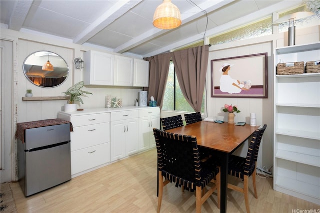 45-234 Mahalani Cir, Kaneohe, HI 96744 - dining space with light wood-type flooring