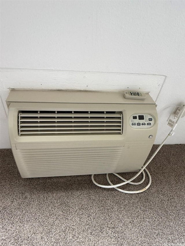 55 S Kukui St Unit D1410, Honolulu, HI 96813 - detailed view of a wall mounted air conditioner