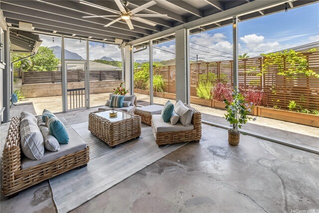 1384 Nanawale Pl, Kailua, HI 96734 - sunroom featuring a ceiling fan and an outdoor living space
