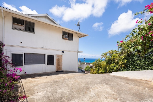 5333 Puahia Pl, Honolulu, HI 96821 - back of house featuring a water view
