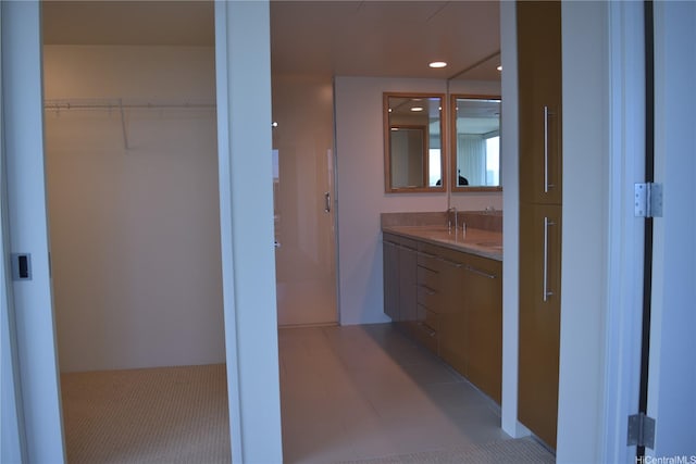 1200 Queen Emma St Unit 3511, Honolulu, HI 96813 - full bath featuring vanity, recessed lighting, and a spacious closet