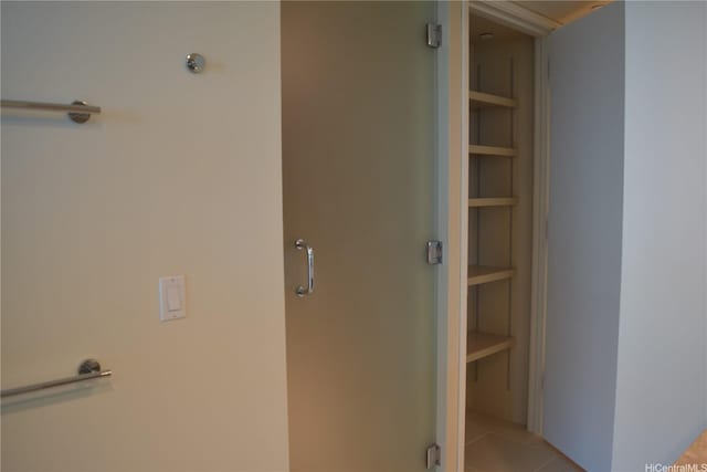 1200 Queen Emma St Unit 3511, Honolulu, HI 96813 - view of walk in closet