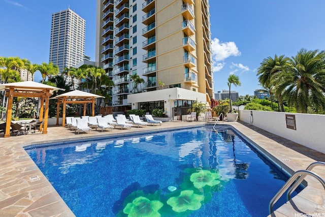 2045 Kalakaua Ave Unit 114, Honolulu, HI 96815 - community pool featuring a gazebo and a patio