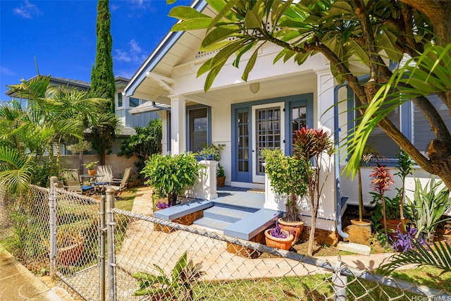 3413 Winam Ave, Honolulu, HI 96815 - view of exterior entry with a gate and covered porch