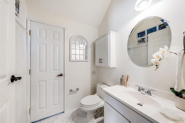 580 Lunalilo Home Rd Unit 358, Honolulu, HI 96825 - bathroom featuring vanity and vaulted ceiling