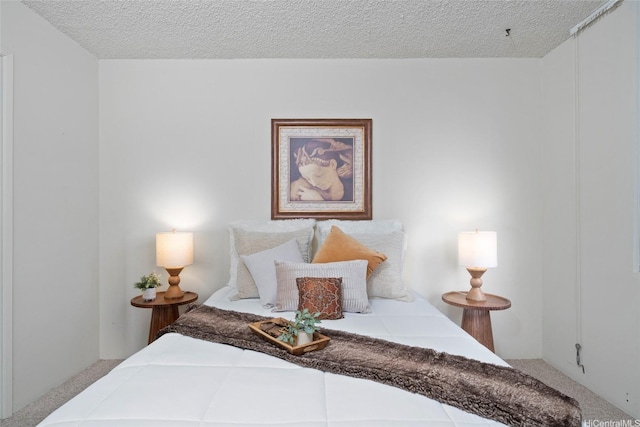 2740 Kuilei St Unit 803, Honolulu, HI 96826 - bedroom featuring carpet flooring and a textured ceiling