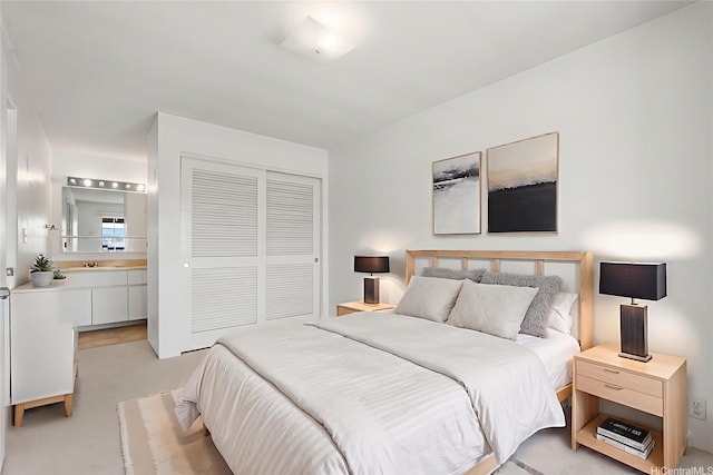 94-1079 Kepakepa St Unit H8, Waipahu, HI 96797 - bedroom with a closet and ensuite bathroom