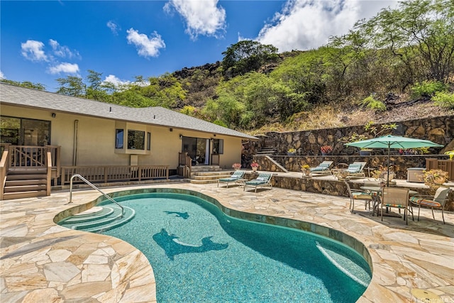 5926 Kalanianaole Hwy, Honolulu, HI 96821 - view of swimming pool featuring a patio area