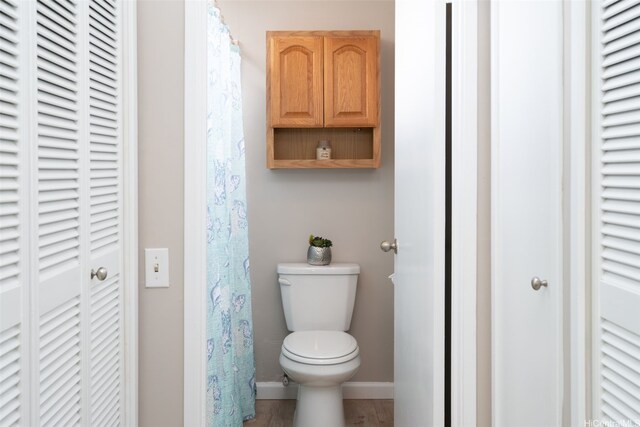 1020 Aoloa Pl Unit 311B, Kailua, HI 96734 - full bath featuring a closet and wood finished floors