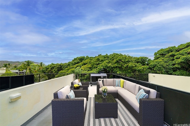 1020 Aoloa Pl Unit 311B, Kailua, HI 96734 - view of patio / terrace featuring an outdoor hangout area