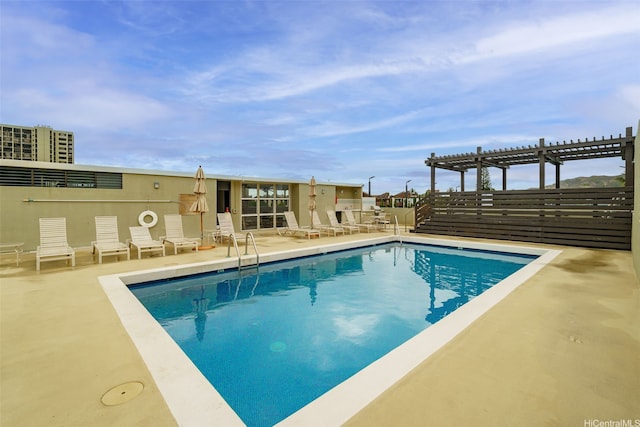 1020 Aoloa Pl Unit 311B, Kailua, HI 96734 - community pool with a pergola and a patio