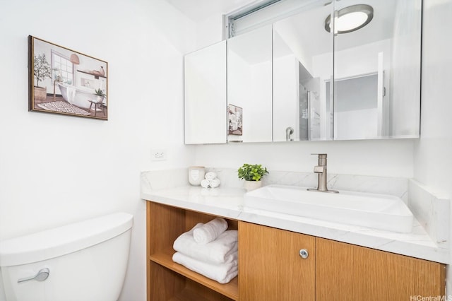 2575 Kuhio Ave Unit 1702, Honolulu, HI 96815 - full bathroom featuring vanity